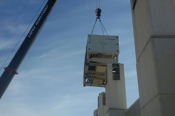 DESMONTAJE DE NAVES, INDUSTRIALES, MAQUINARIA PESADA